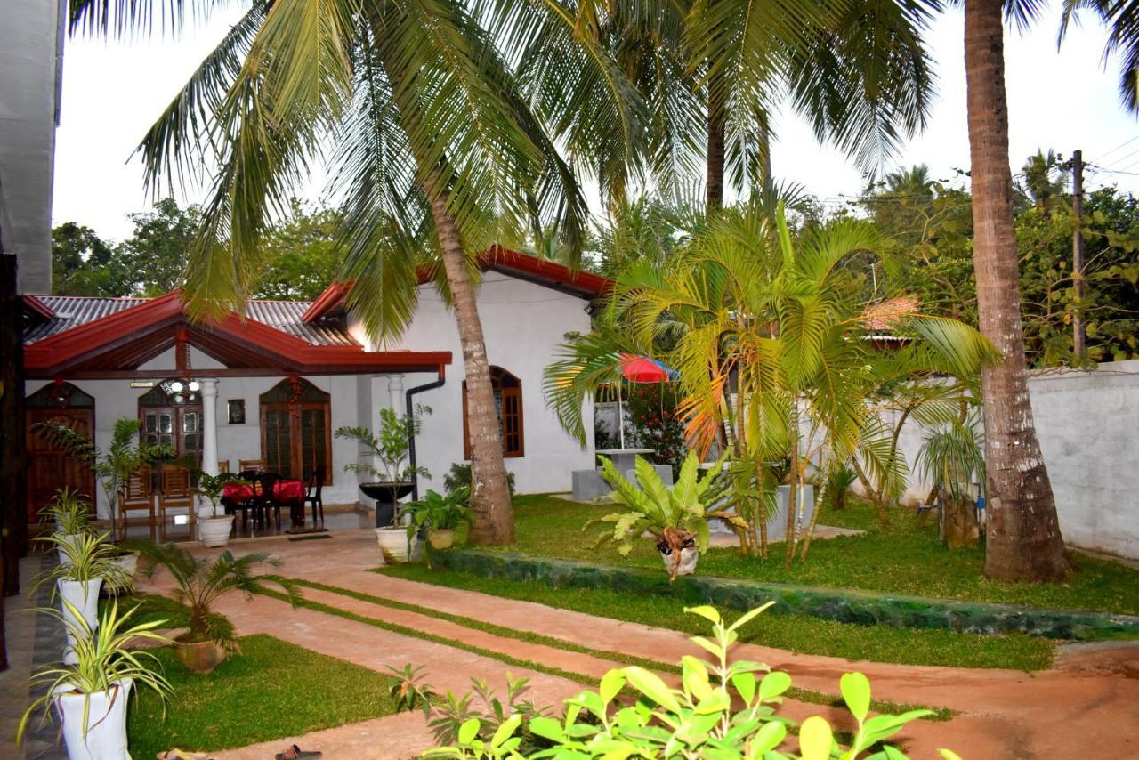 Kaushika Resort Holambra Exterior foto