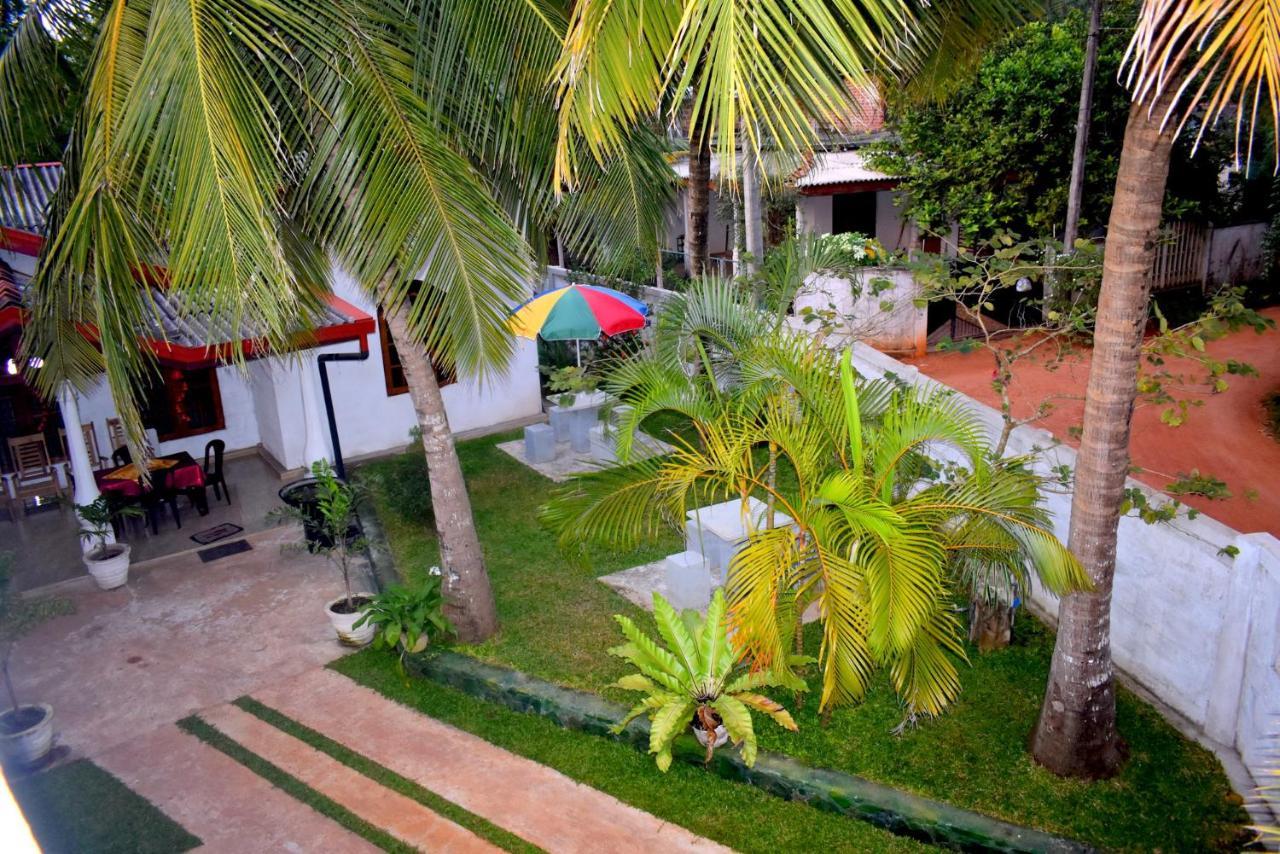 Kaushika Resort Holambra Exterior foto